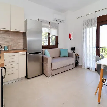 Apartman Scenic Getaway - Cozy Anna-maria For 4 *